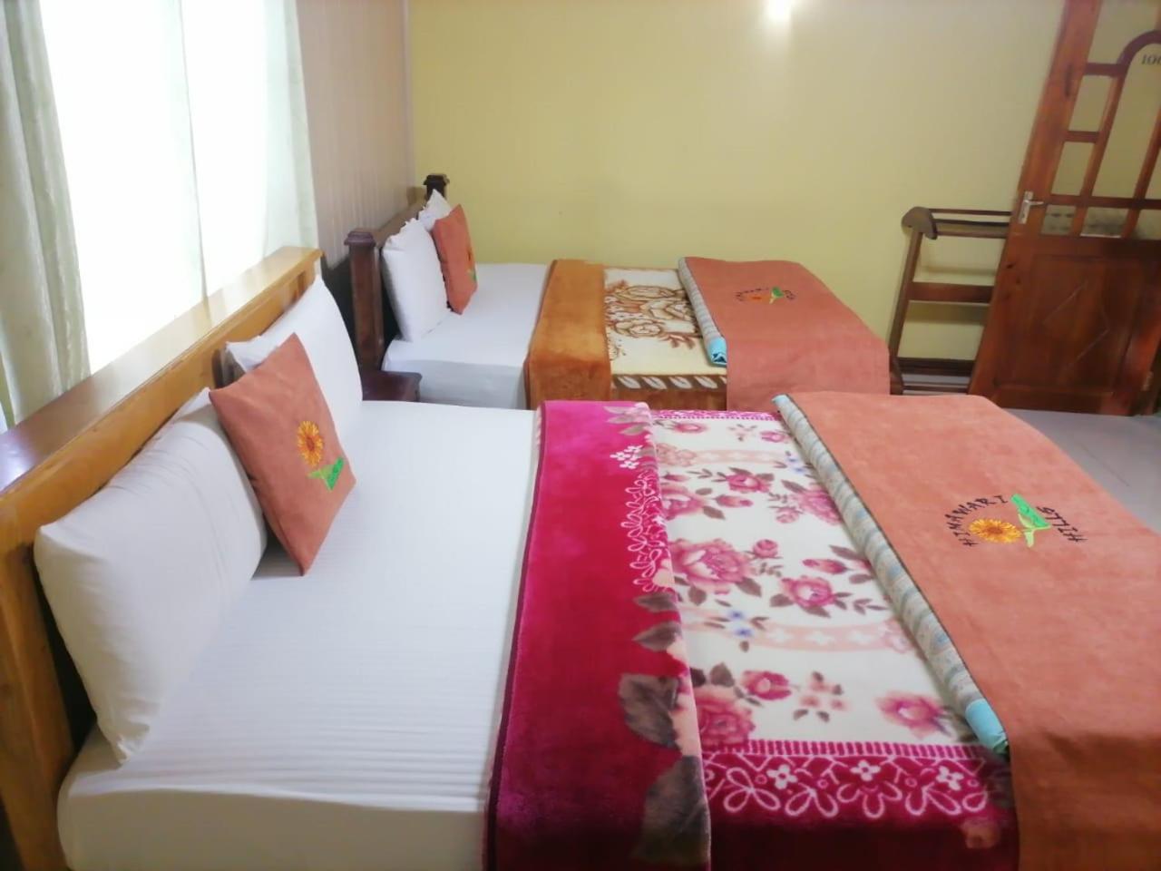 Himawari Hills Hotel Nuwara Eliya Bagian luar foto