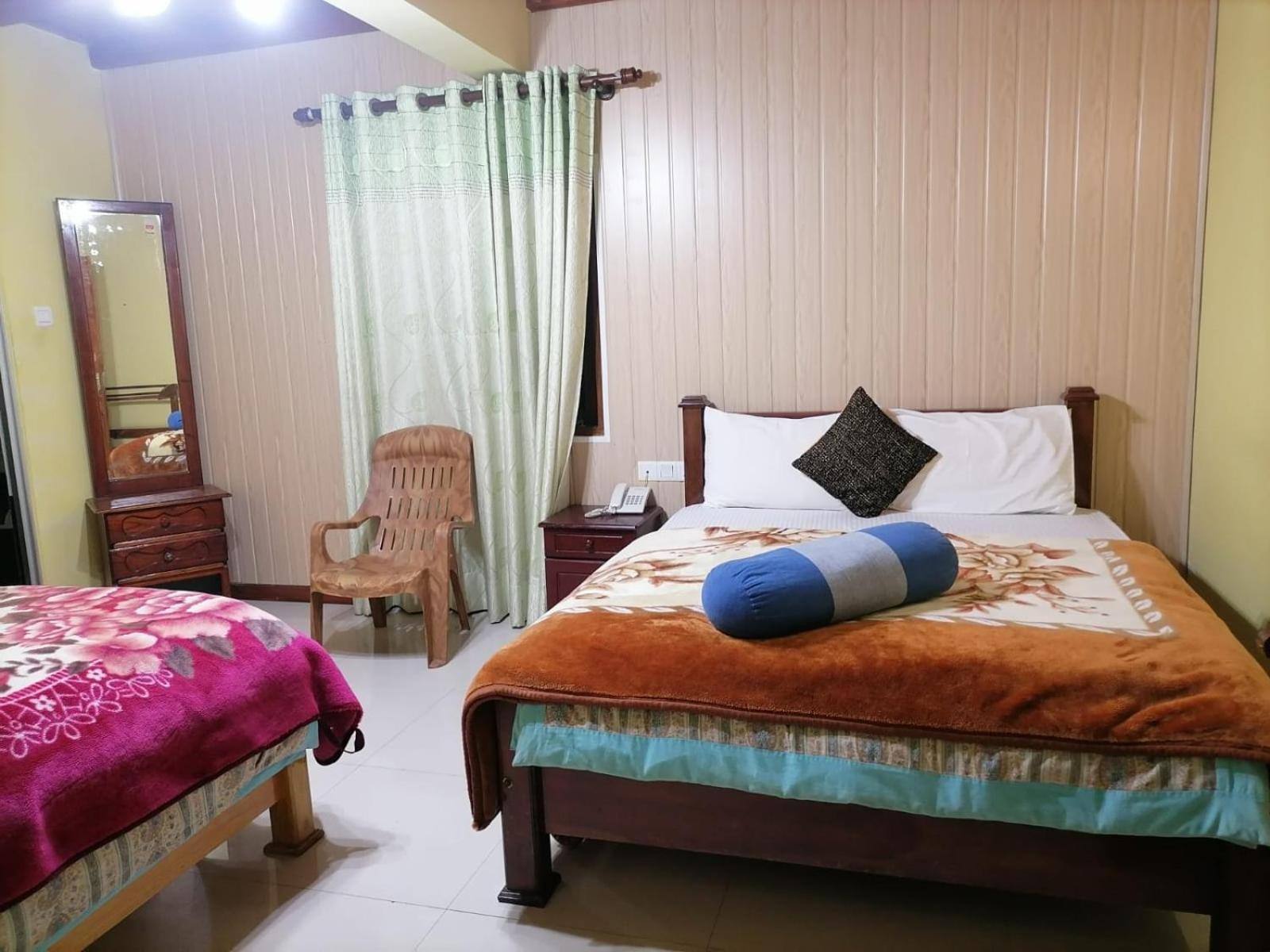 Himawari Hills Hotel Nuwara Eliya Bagian luar foto