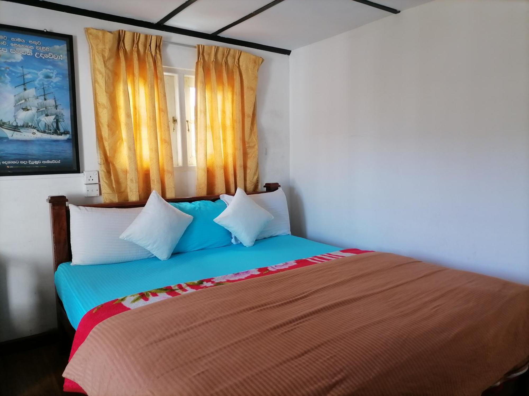 Himawari Hills Hotel Nuwara Eliya Bagian luar foto