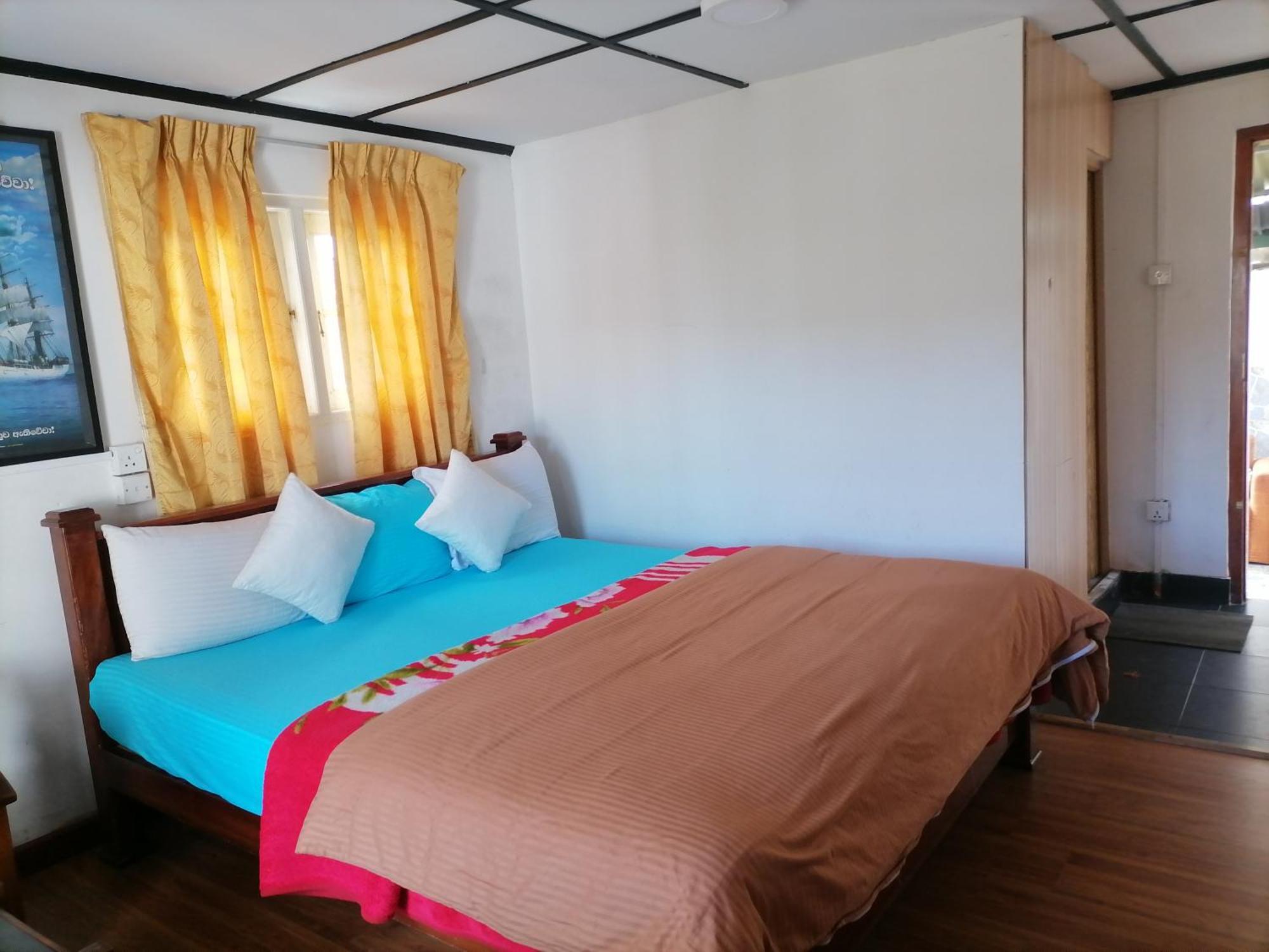 Himawari Hills Hotel Nuwara Eliya Bagian luar foto