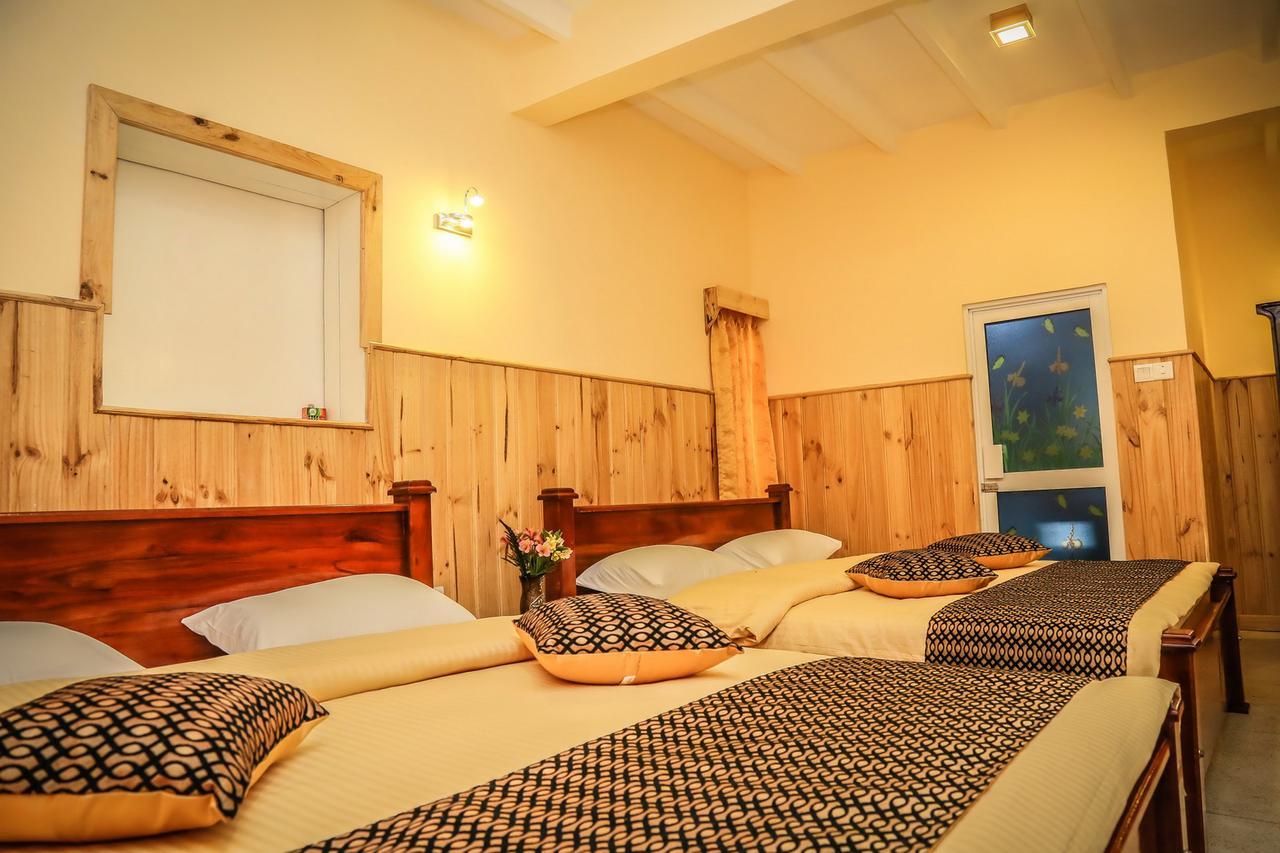 Himawari Hills Hotel Nuwara Eliya Bagian luar foto