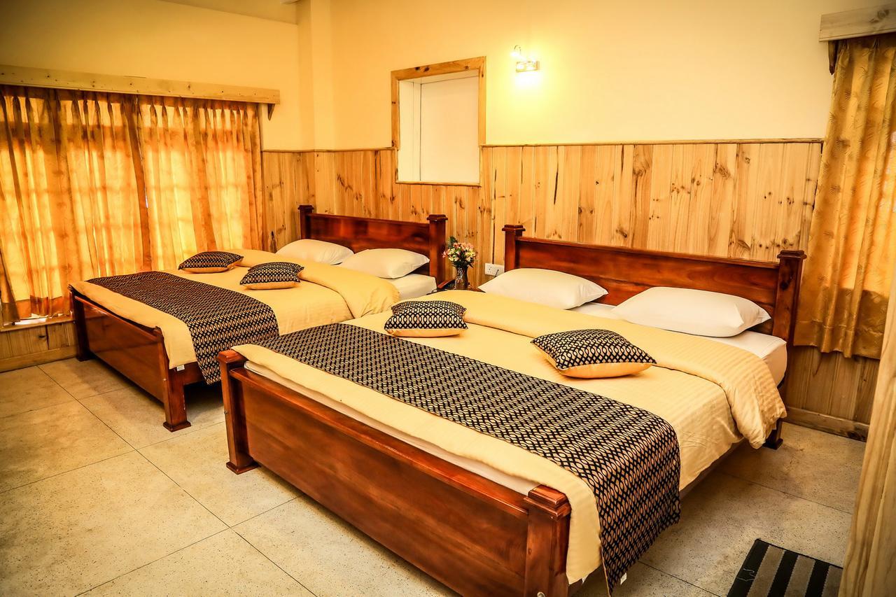 Himawari Hills Hotel Nuwara Eliya Bagian luar foto